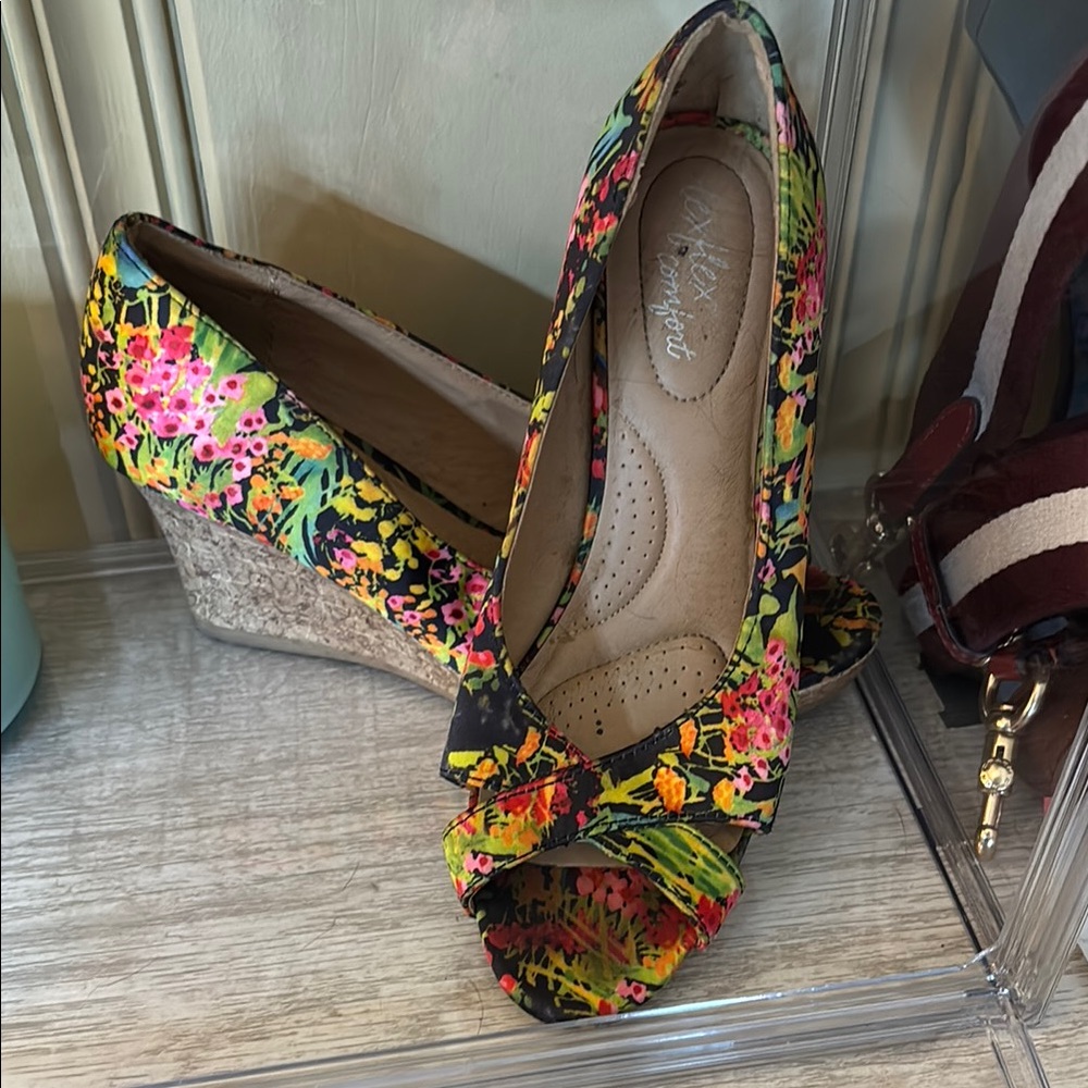 Floral Espadrilles Wedges by dexflex comfort